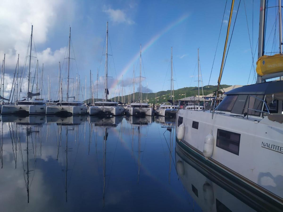 Imagine972 Martinique Bateau Hotel A Quai Le Marin 3 Cabines 3 Salles De Bains 6 Pers Maxi Exterior photo